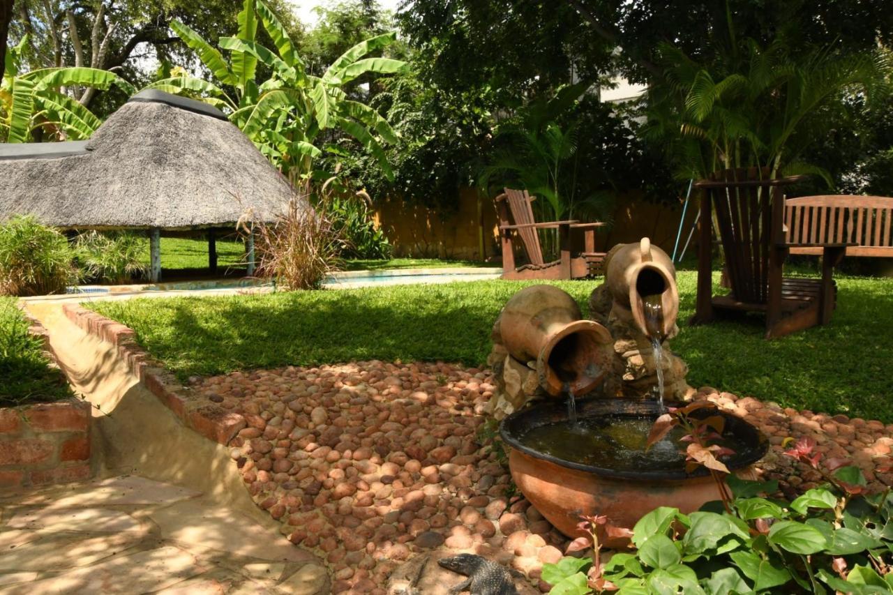 Tambuti Lodge Rundu Extérieur photo