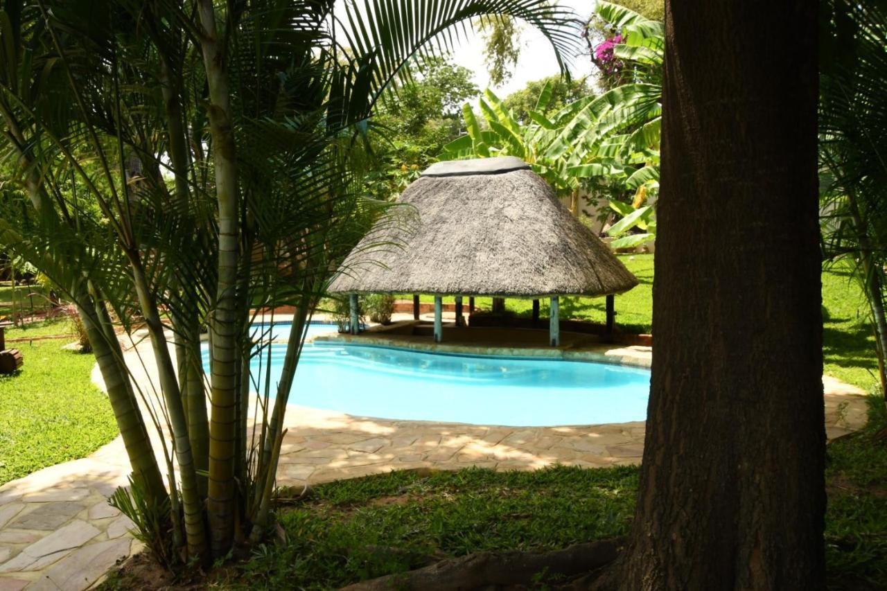 Tambuti Lodge Rundu Extérieur photo