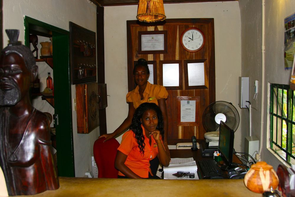 Tambuti Lodge Rundu Extérieur photo