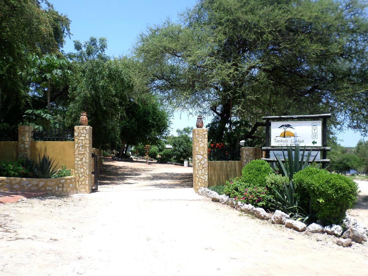 Tambuti Lodge Rundu Extérieur photo