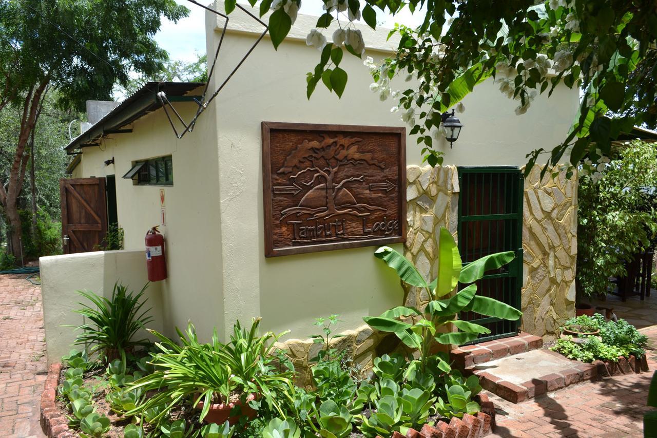 Tambuti Lodge Rundu Extérieur photo