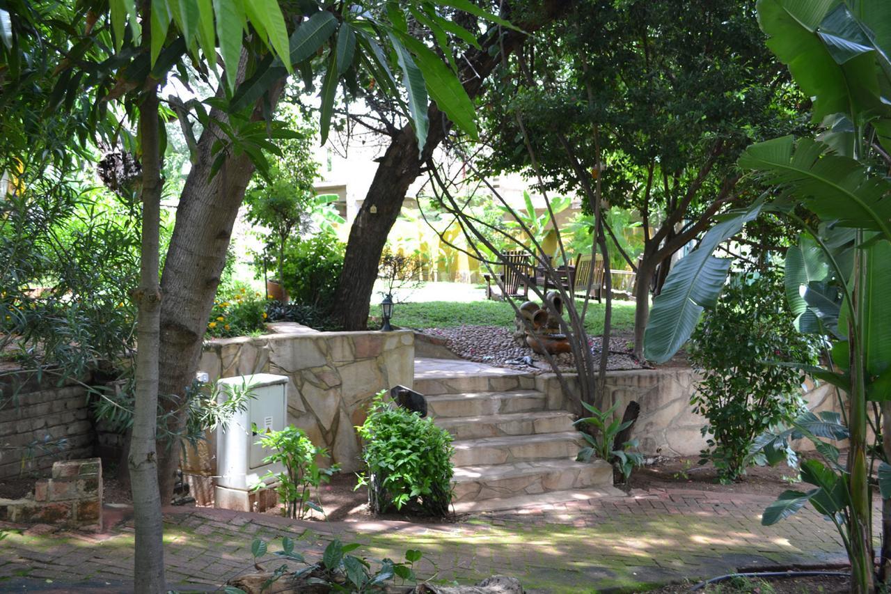 Tambuti Lodge Rundu Extérieur photo