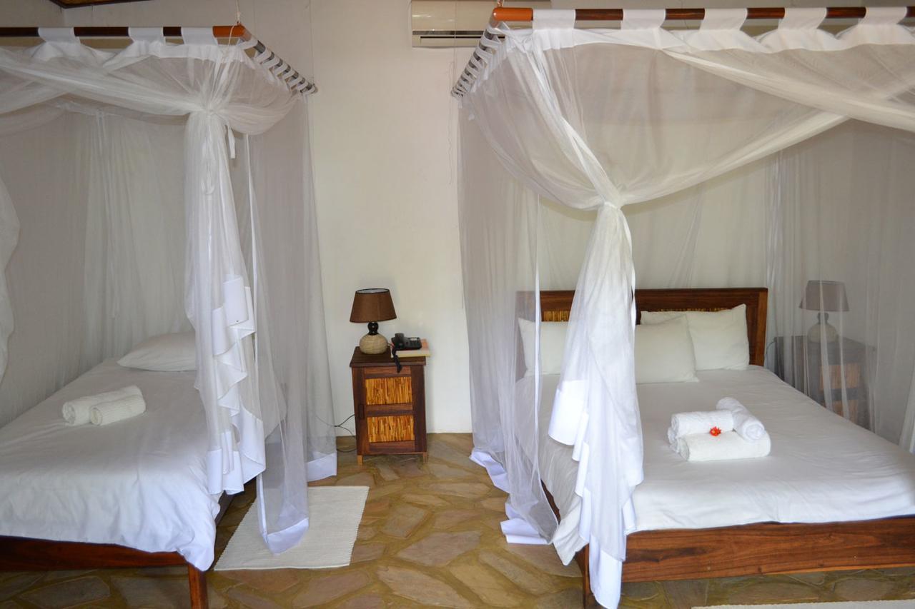 Tambuti Lodge Rundu Extérieur photo