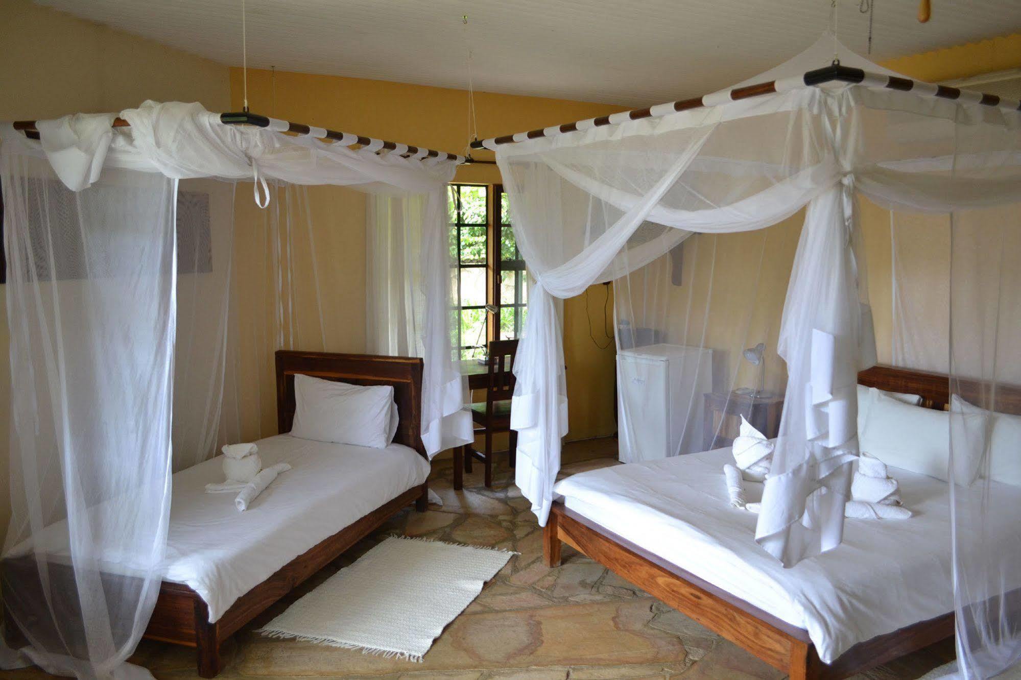 Tambuti Lodge Rundu Extérieur photo